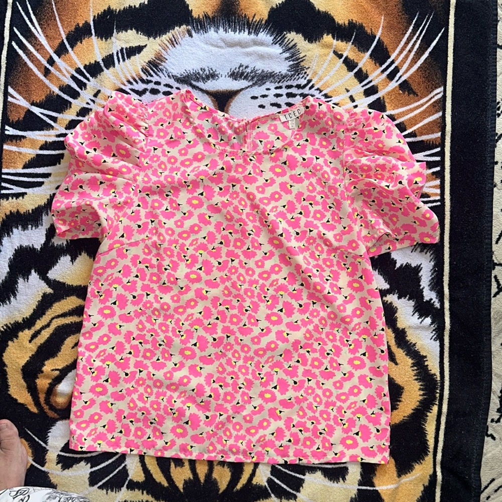 EUC blouse size M